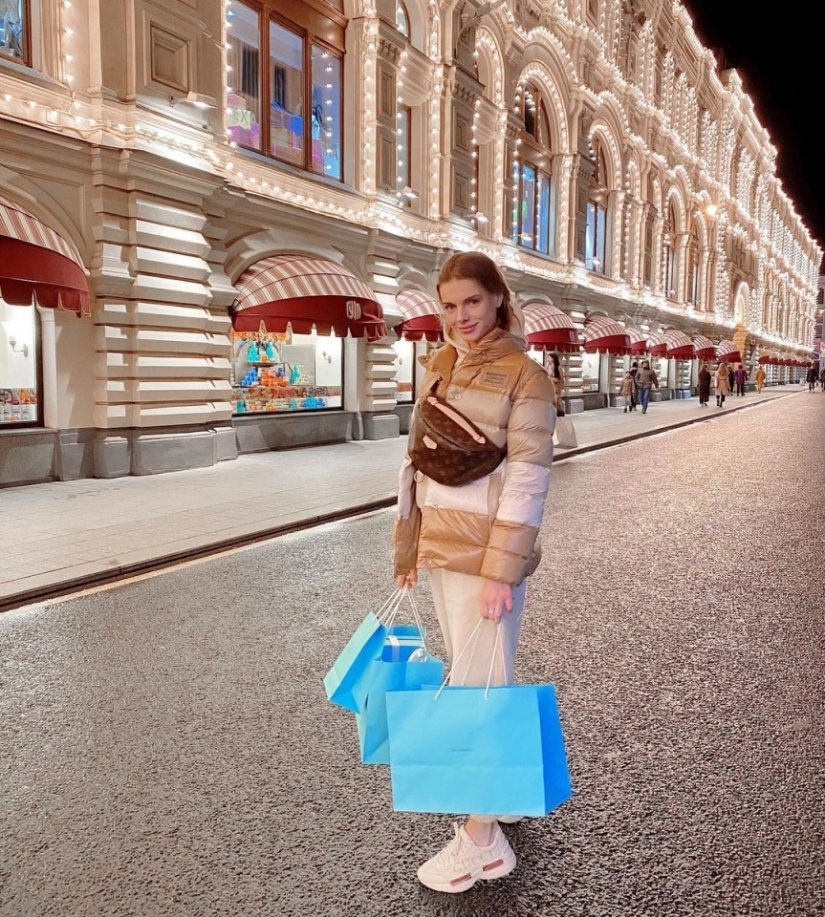 Sleigh bells ring! Como juventud Dorada preparando para el Nuevo año y se jactó de que en los Niños Ricos de Instagram