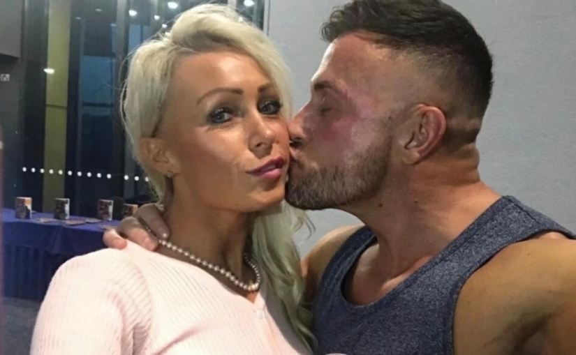 Su mejor regalo de mí! Un hombre pasa todo su aspecto, pero su favorito no se confundan