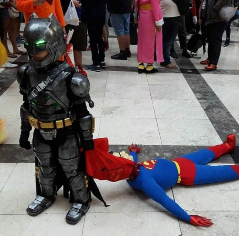 También vamos a añadir! 14 cosplays, de los cuales salpicaduras de originalidad