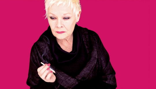 Tatuaje a Weinstein y el miedo a la oscuridad: hechos sorprendentes acerca de la actriz Judi Dench