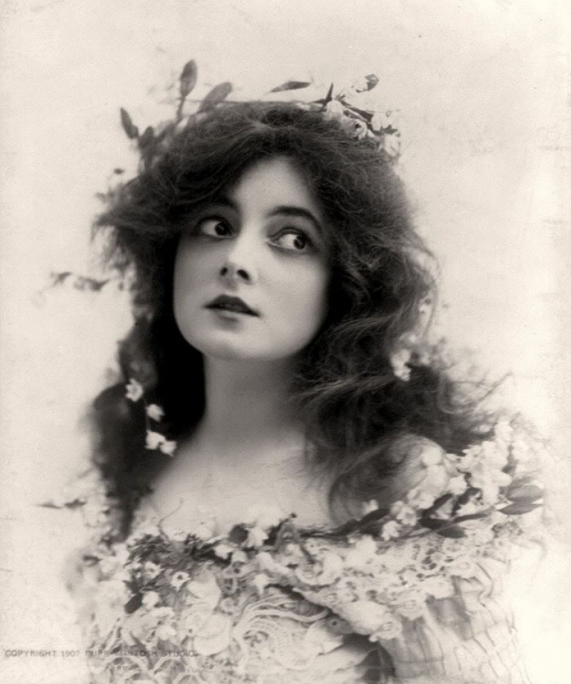 The 11 most beautiful women of the early XX century The 11 most beautiful women of the early XX century