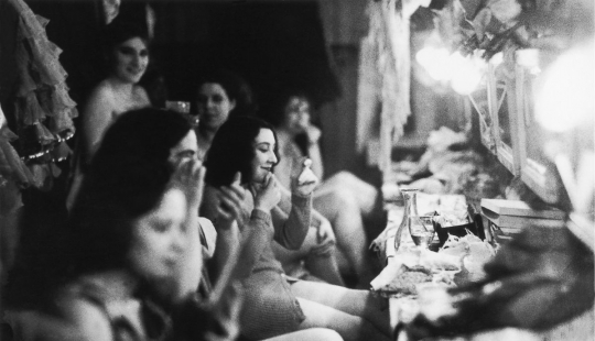 The age-old history of the main world of the cabaret "Moulin Rouge" in photos