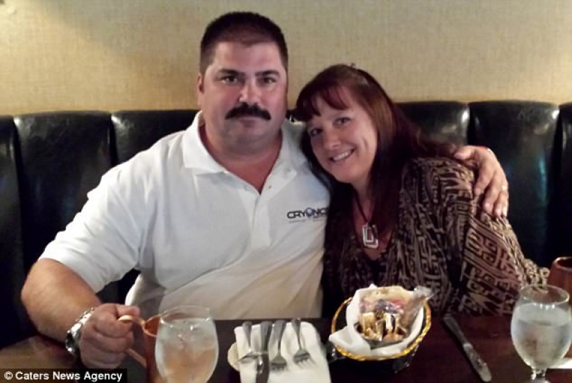 The American has spent 140 thousand dollars to freeze his family and "resurrect" in the future