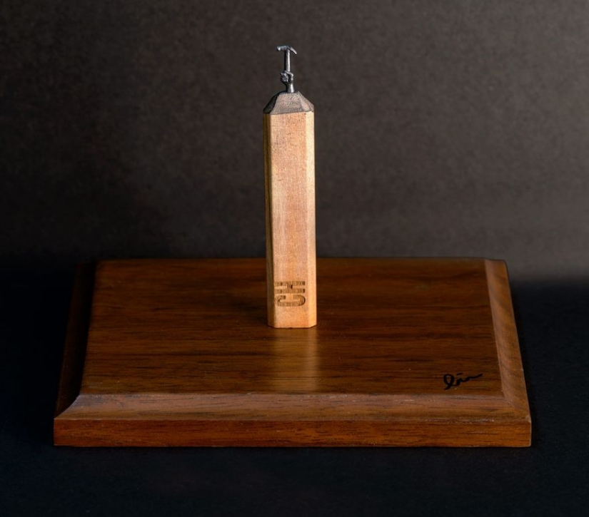 The artist cut the pencil slates of tiny masterpieces The artist cut the pencil slates of tiny masterpieces