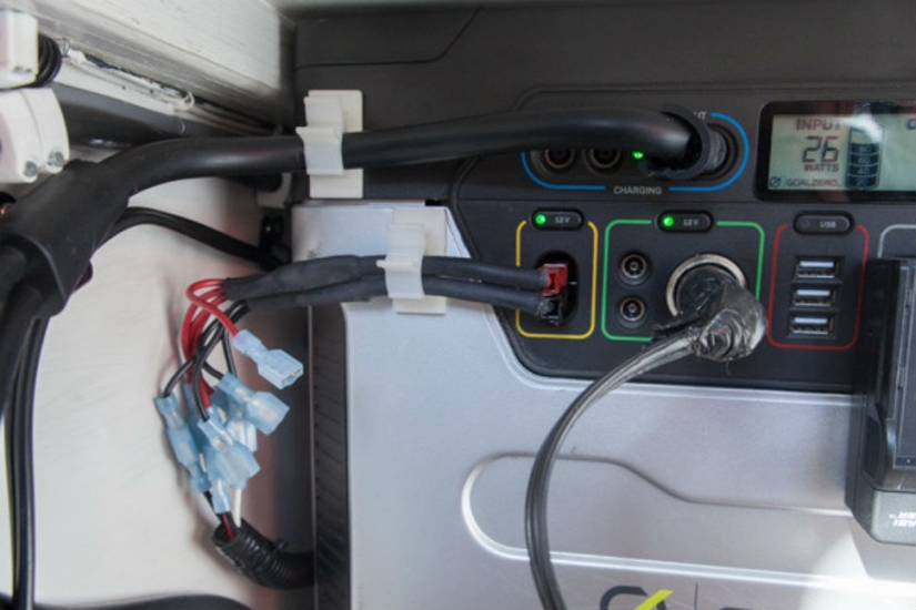 The Director turned a rusty van into a mobile Studio and is now working where I want