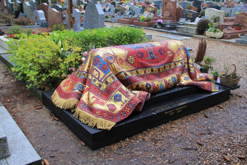 "The flying Tatar" Rudolf Nureyev: 10 facts about the legendary dancer