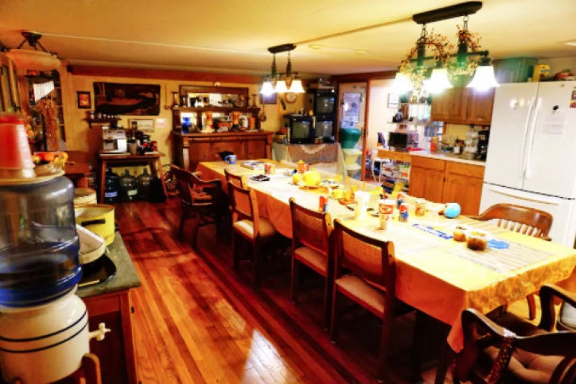 The former underground missile base turned into a luxury house and rent out on Airbnb The former underground missile base turned into a luxury house and rent out on Airbnb