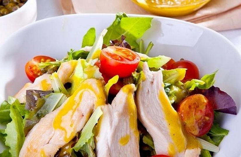 The girl lived on a diet Beyonce a week, every day I Wake up with hate and scared of her boyfriend The girl lived on a diet Beyonce a week, every day I Wake up with hate and scared of her boyfriend