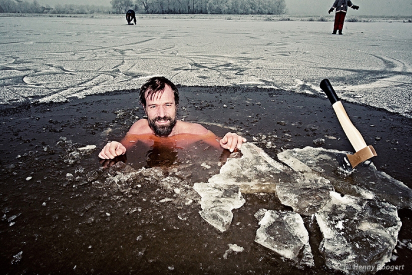 The "ice man" WIM Hof, conquering mountains in shorts