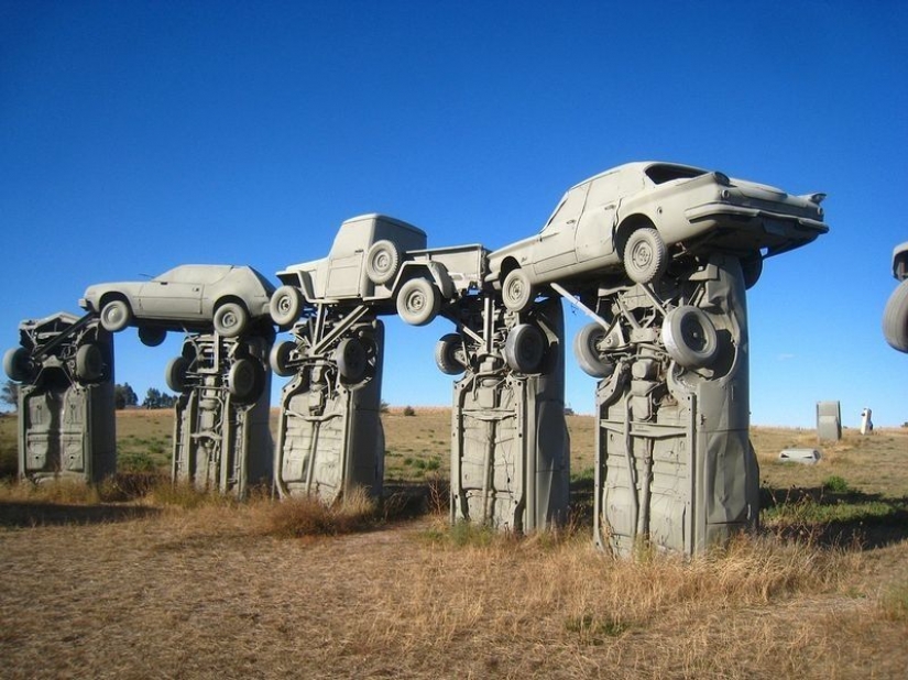 The most bizarre parody of Stonehenge