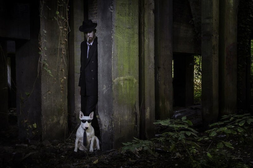 The photographer and her pit bull talk about the rules of life in the coronavirus