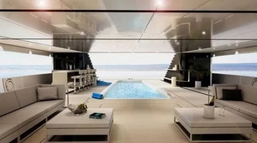 The power of the whale, lightness swallows: meet the world's largest yacht Majesty 175