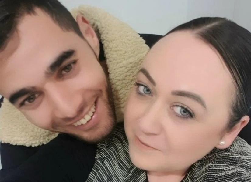 The quest for a British passport: met on a Dating website and got married on the first date