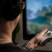 The researchers showed how it will look like a gamer with 20 years of experience