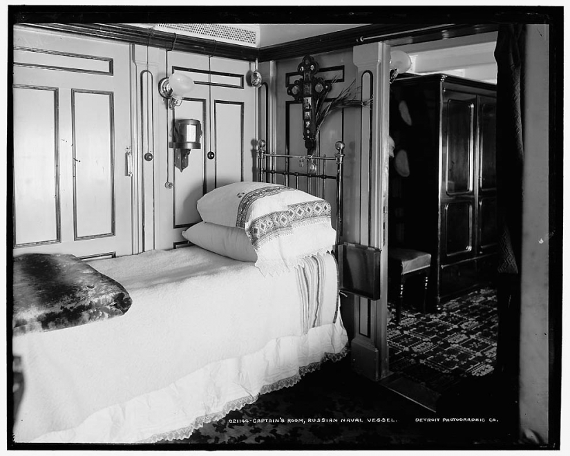 The ships and officers of the Navy of the Russian Empire in 1893 The ships and officers of the Navy of the Russian Empire in 1893