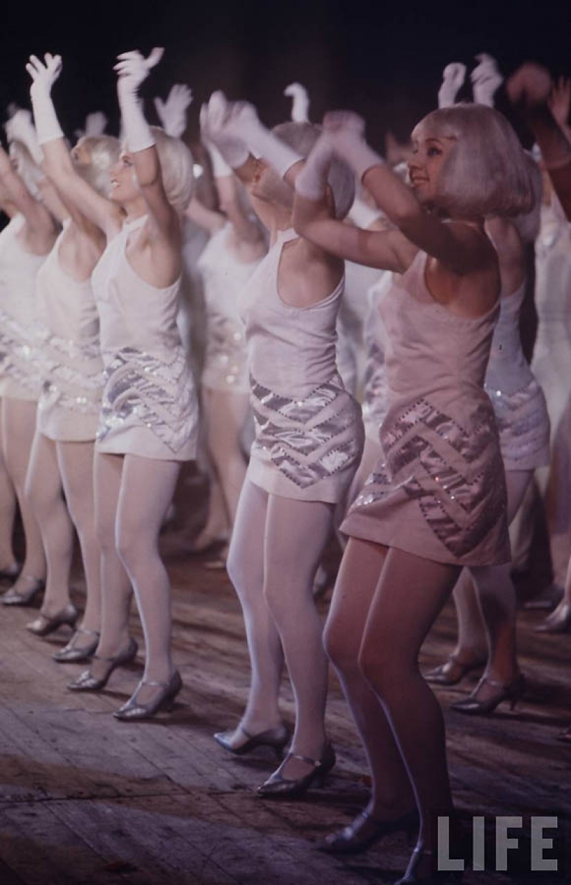 The Soviet youth of the 60's through the eyes of American photographer The Soviet youth of the 60's through the eyes of American photographer