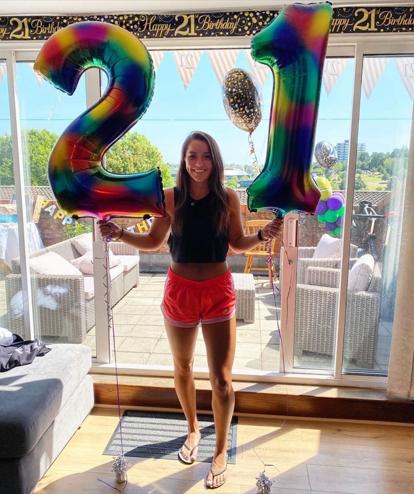 The stars of the court and Instagram: the hottest British tennis player