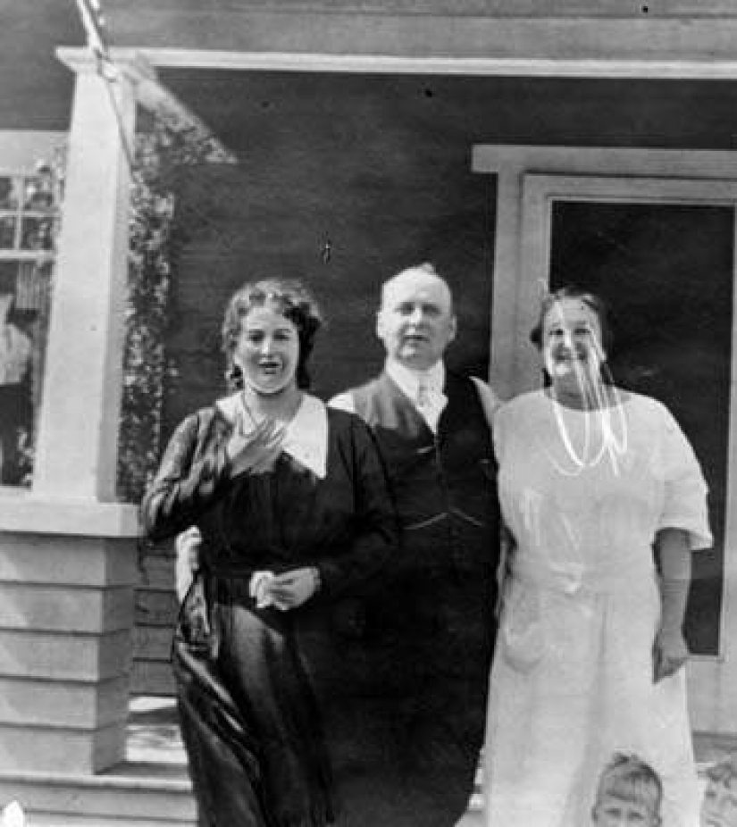 The strange story of Walburga österreich, which for years kept a secret lover in the attic