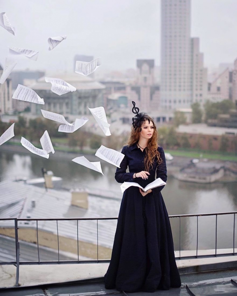 The world is under the skirt: the Russian traveler has conquered instagram photos to airy dresses The world is under the skirt: the Russian traveler has conquered instagram photos to airy dresses