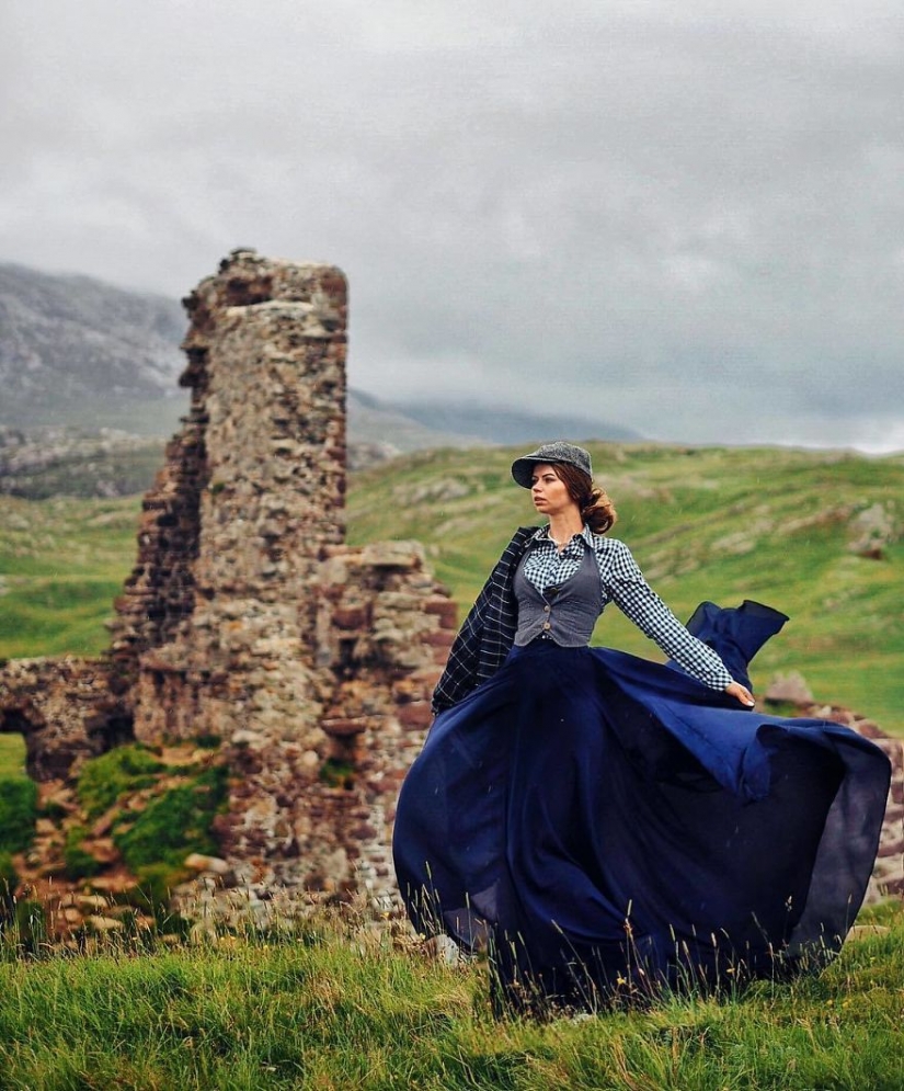 The world is under the skirt: the Russian traveler has conquered instagram photos to airy dresses The world is under the skirt: the Russian traveler has conquered instagram photos to airy dresses