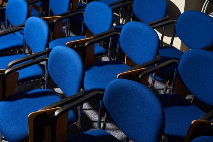 The worst job in the world: what is the person who removes the consequences of the crash