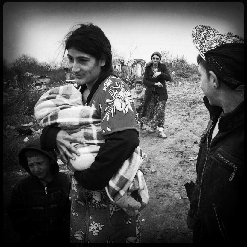 These photographs show the beauty and sorrow of Romania These photographs show the beauty and sorrow of Romania