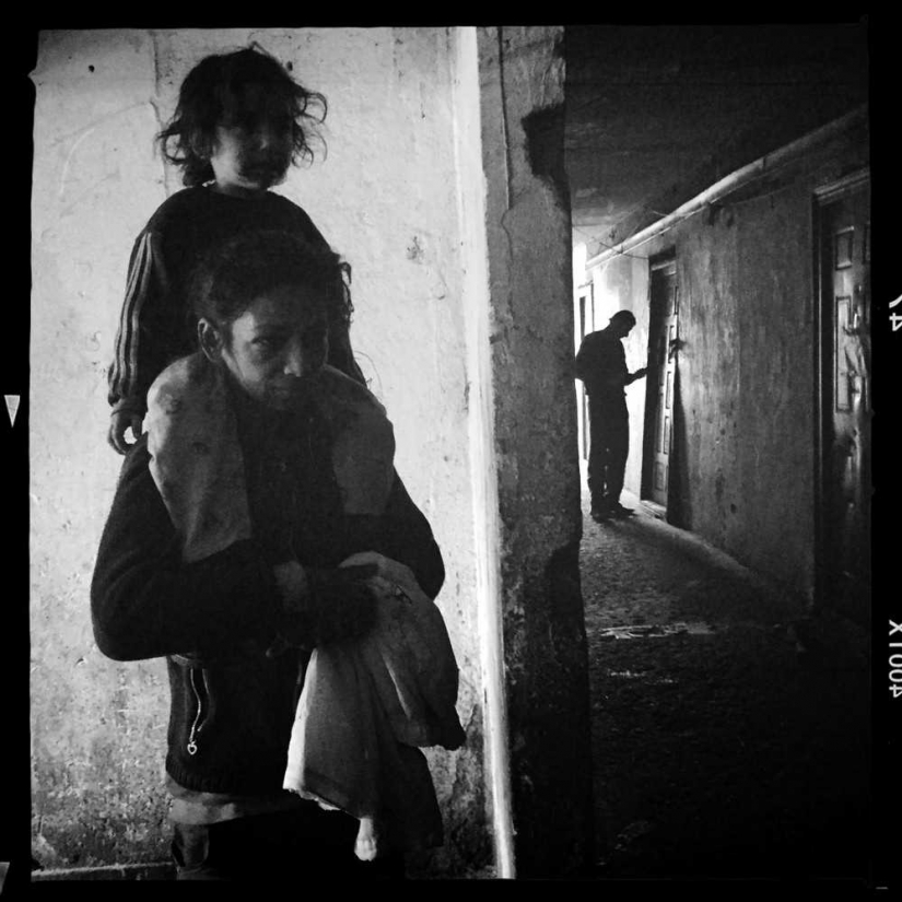 These photographs show the beauty and sorrow of Romania These photographs show the beauty and sorrow of Romania