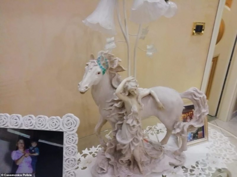 To confiscate and destroy: in Italy, the demolition of the Villa Roma mafia family