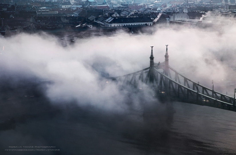 To risk your life for photos: 25 great pictures of Budapest from a height