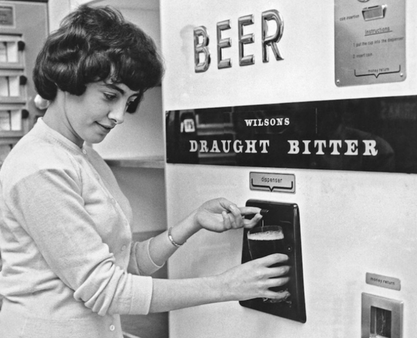 Todo está a la venta: la más inusual de las máquinas expendedoras Todo está a la venta: la más inusual de las máquinas expendedoras