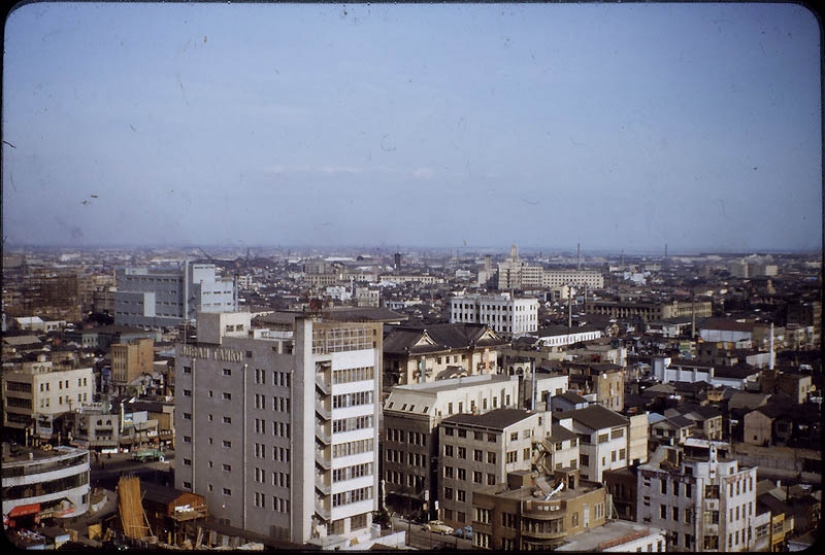Tokyo of the 1950s in color photographs Tokyo of the 1950s in color photographs