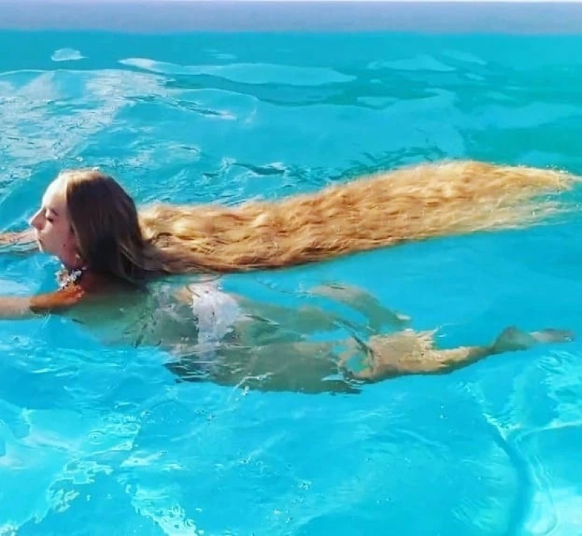 Trenza de-belleza: pelo largo ucraniano se convirtió en el objeto de deseo de miles de hombres