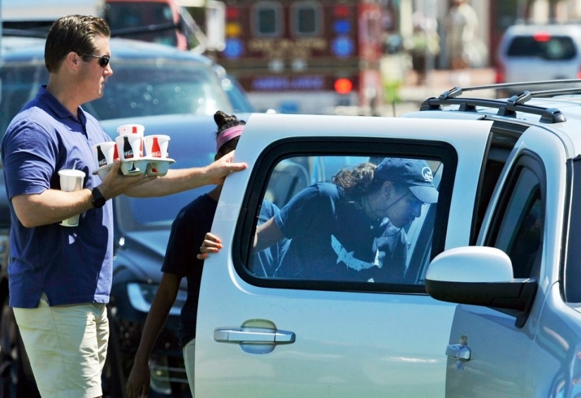 True to herself: Sasha Obama remained unconvinced, despite the high status of the President's daughter