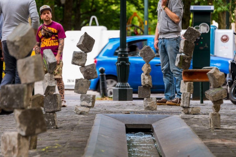 Un Estadounidense que no le importan las leyes de la atracción Un Estadounidense que no le importan las leyes de la atracción