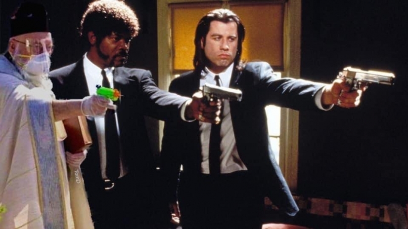 Un sacerdote en los Estados unidos bendice a la congregación con una pistola de agua y se convirtió en la estrella de las redes sociales Un sacerdote en los Estados unidos bendice a la congregación con una pistola de agua y se convirtió en la estrella de las redes sociales