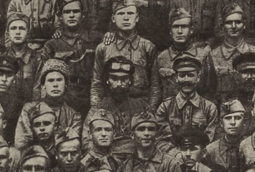 Una despiadada mujer verdugo: ¿por qué todo el mundo tiene miedo de la esposa del comandante divisional Schorsa como de la peste Una despiadada mujer verdugo: ¿por qué todo el mundo tiene miedo de la esposa del comandante divisional Schorsa como de la peste