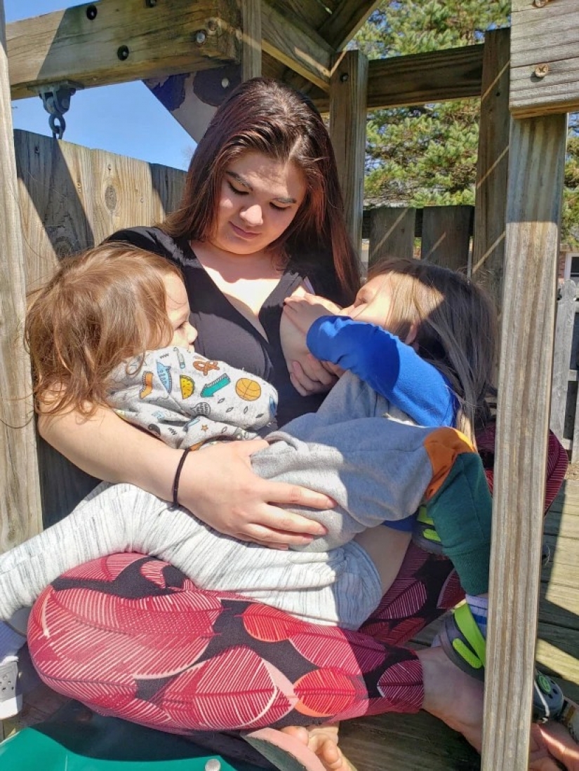 Una relación especial: una madre alimenta a su hijo de cinco años, tres veces al día