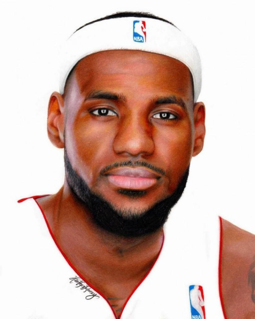 Unrealistic realistic drawings