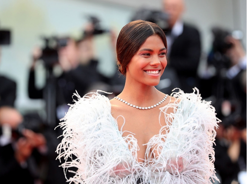 Vincent Cassel and Tina Kunaki: 11 facts about the novel actor and young model