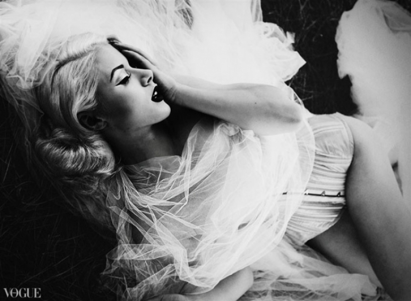 Vintage sensibility from Tatiana Gerusova