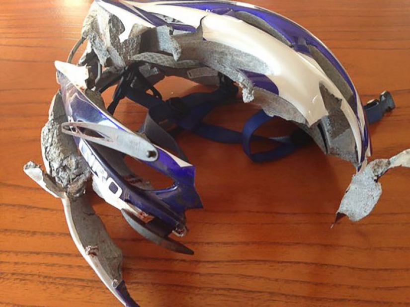 Watch your head: victims in accidents shared the photos of helmets that saved their lives