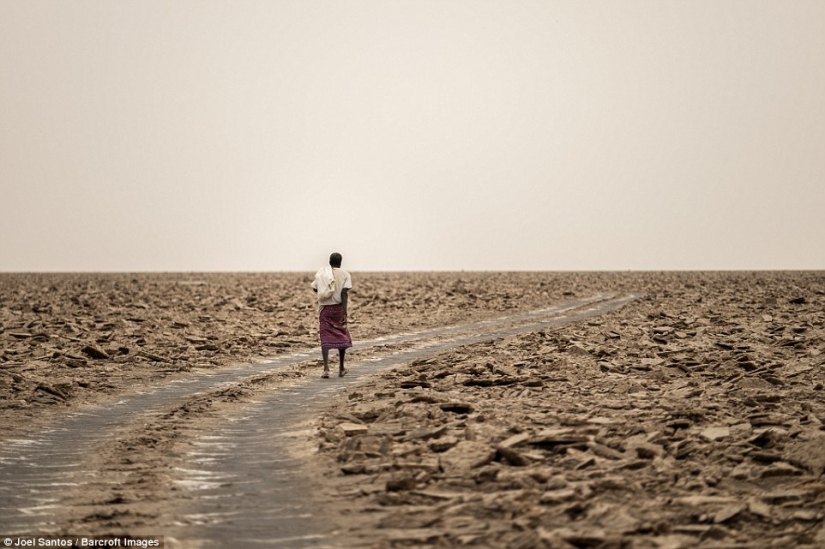 Welcome to hell: looks like the hottest job in the world