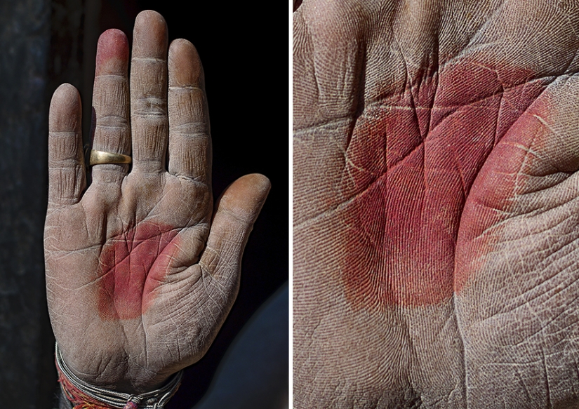 What I can tell human hands. Photo Of Omar Reda
