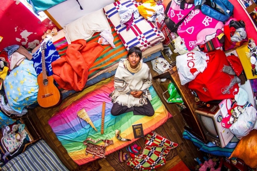 What the bedrooms of people of different countries and professions look like