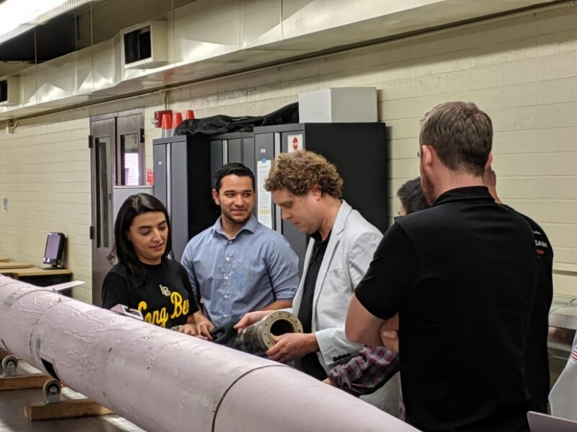 Who is Peter Beck and why he abruptly Elon musk