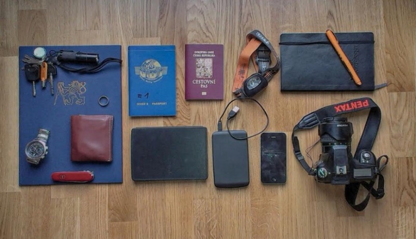 You have 3 seconds to answer: what did you take away from a burning house? You have 3 seconds to answer: what did you take away from a burning house?