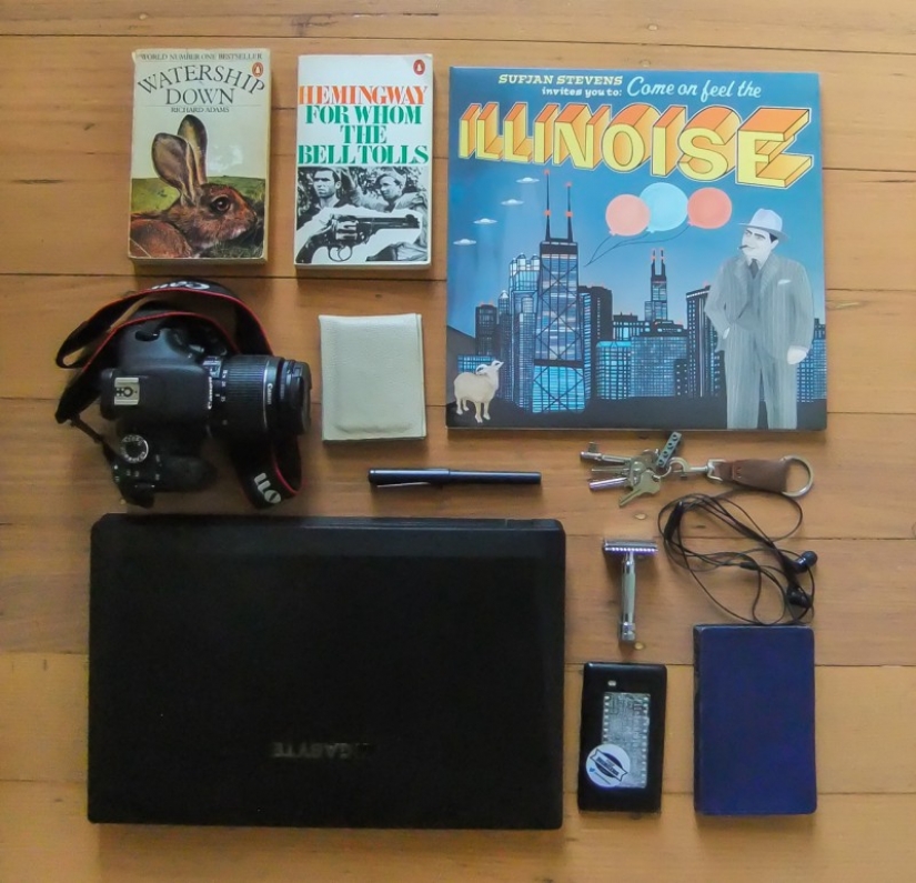 You have 3 seconds to answer: what did you take away from a burning house? You have 3 seconds to answer: what did you take away from a burning house?