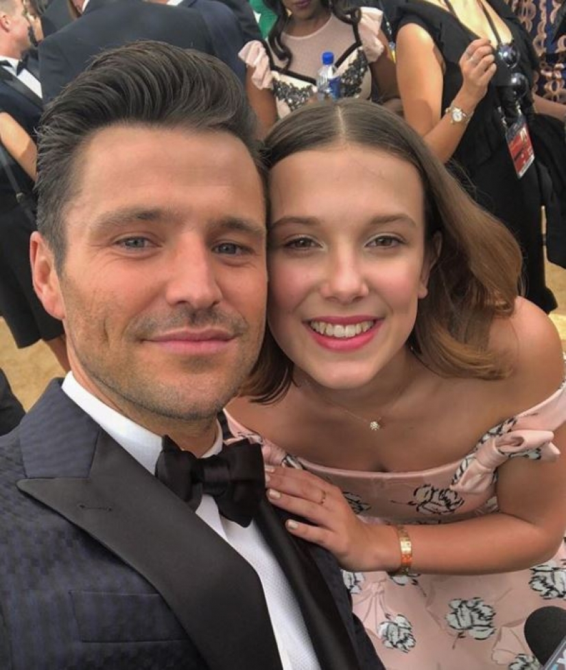 You would never guess that these famous people are friends