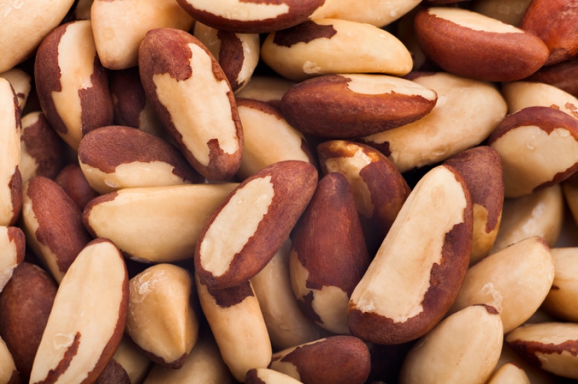 10 alimentos saludables que pueden lastimarte si no los comes bien