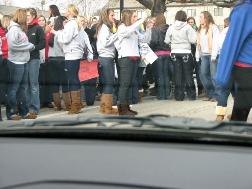 10 cosas prohibidas en las escuelas de todo el mundo